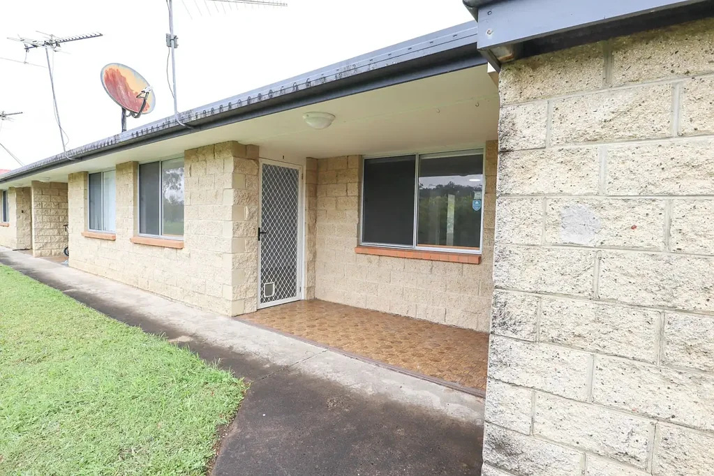 RENOVATED UNIT AVAILABLE