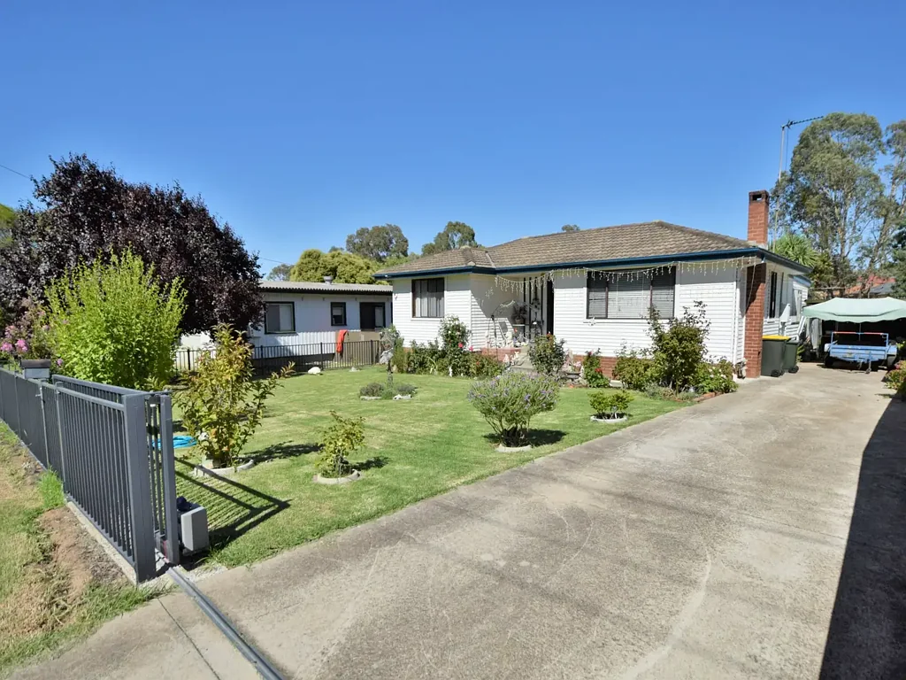 Young 3 Bedroom 3 Bedroom Home At The Right Price