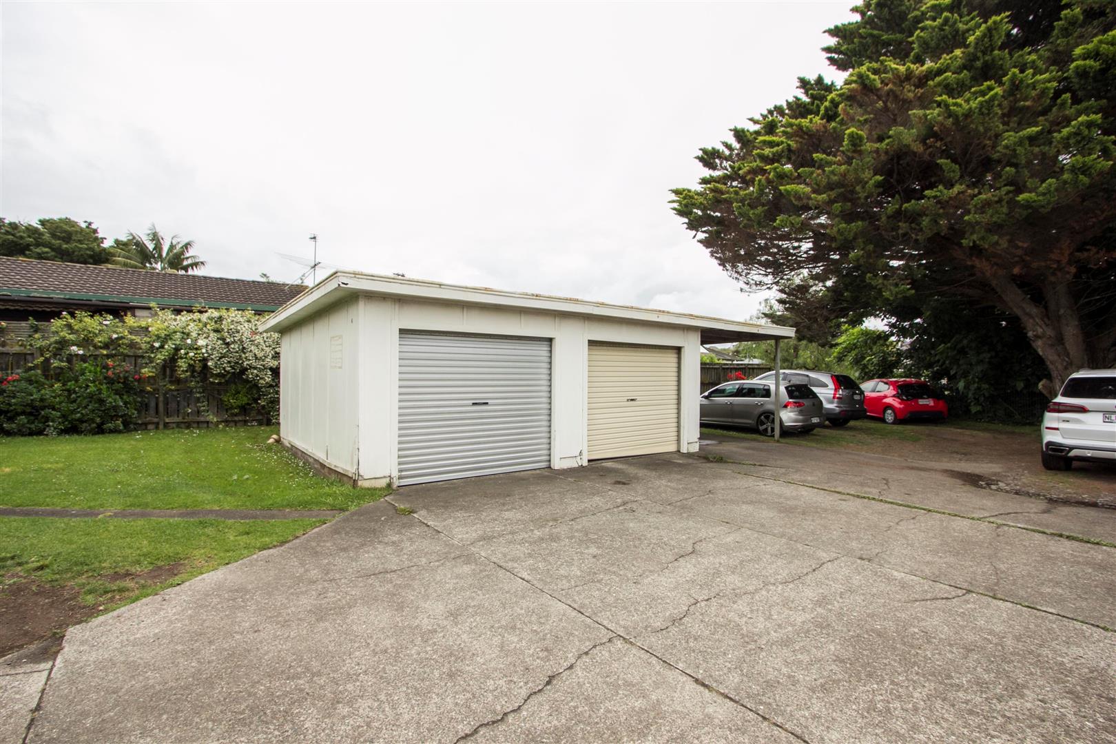 3/43 Shakespeare Road, Milford, Auckland - North Shore, 2 phòng ngủ, 1 phòng tắm