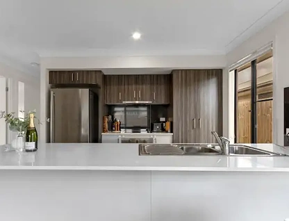 12 Dominique Way, Flinders View, QLD 4305, 4 غرف, 2 حمامات, House