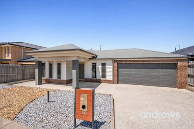Waurn Ponds 5 Bedroom 5 bedroom home close to Waurn Ponds train station