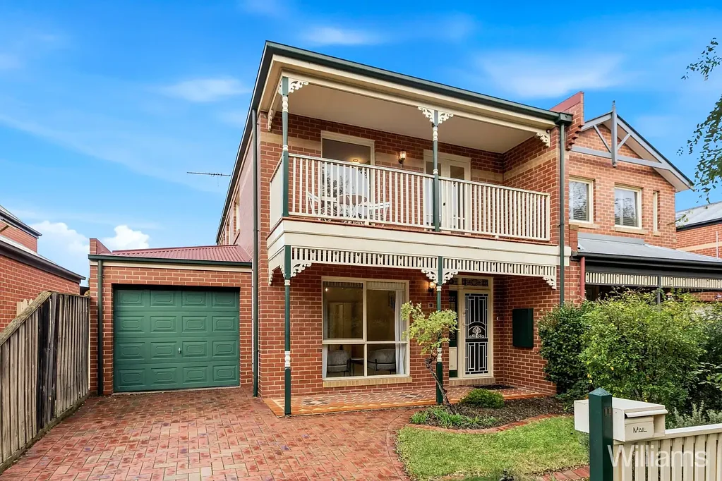 Williamstown 3chambre Charming Family Living in the Heart of Rifle Range Estate