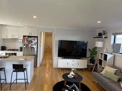 ਰਹਿਣ ਵਾਲਾ ਕਮਰਾ - 13A Blackburn Street, Reynella, SA 5161