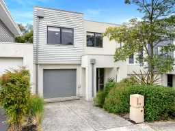 39 Evans Drive, Croydon