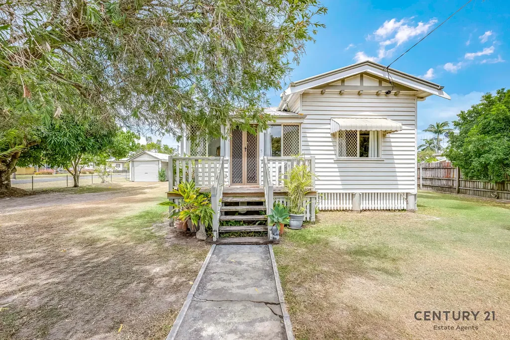 5 Briggenshaw Street, Kepnock, QLD 4670
