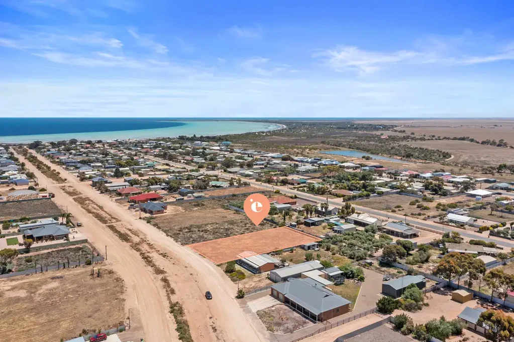 Moonta Bay Hi, I'm a Golden Opportunity...