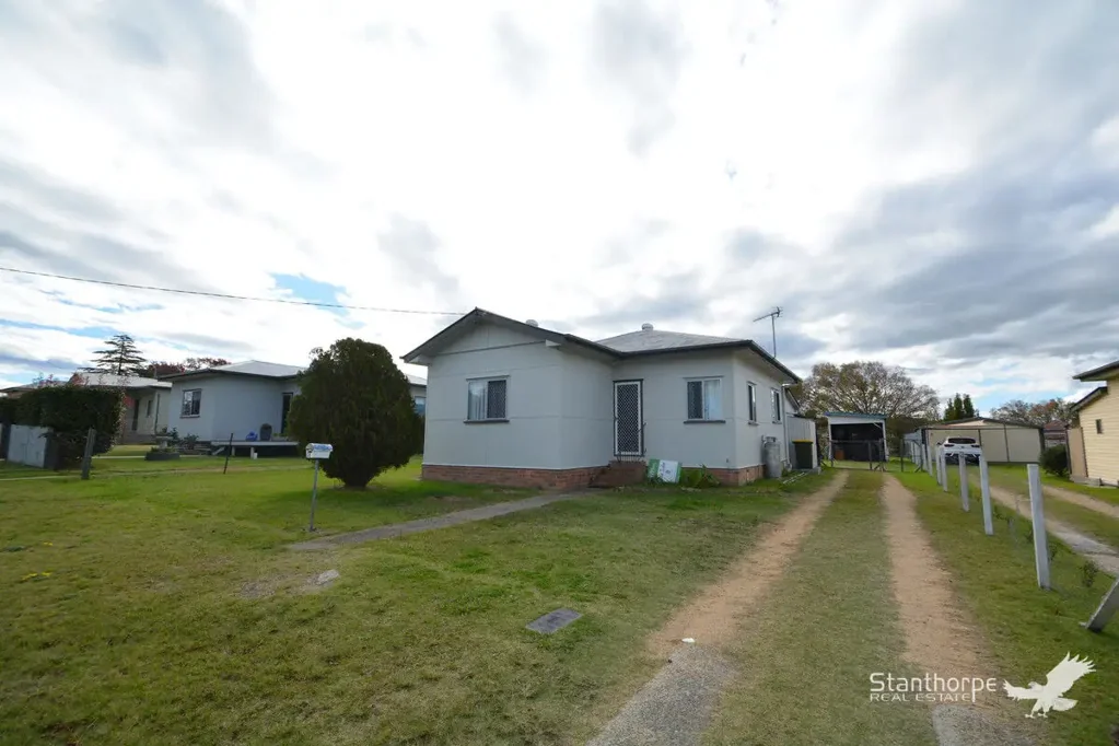Stanthorpe 3침실 STANTHORPE - 3 BEDROOM HOME ON HIGH END OF TOWN