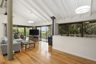Bellingen 4 Bedroom Peaceful Elevated Bellingen Lifestyle Sanctuary with Rainforest Privacy and Scenic Outlooks