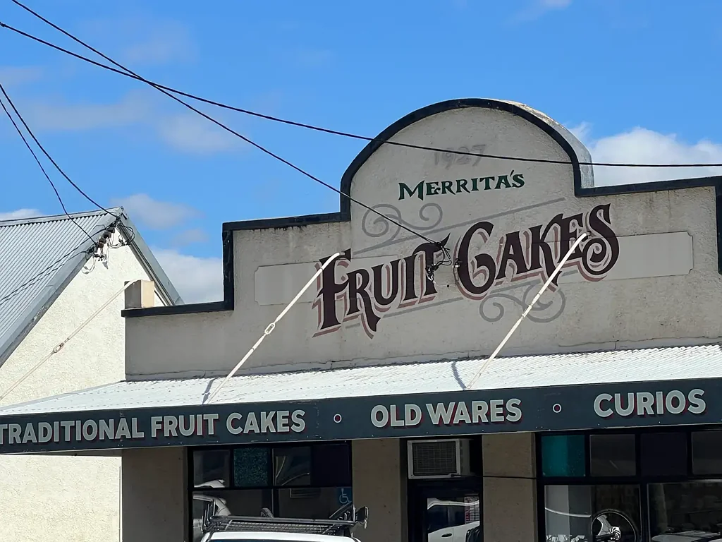 Bombala 3 Bedroom Dual Income Gem - Prime Investment with Lifestyle Appeal