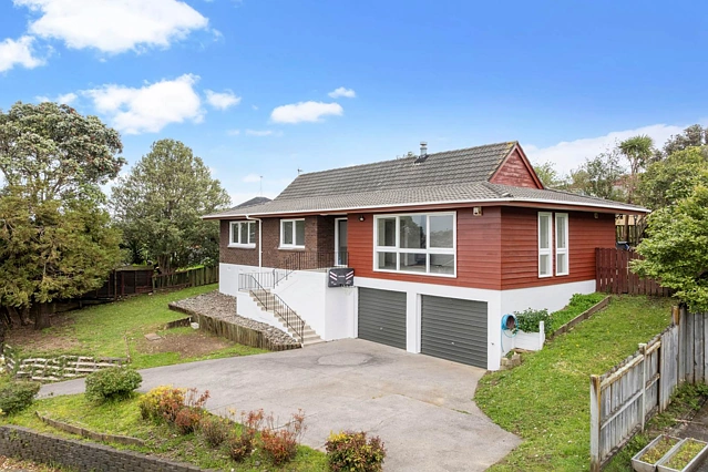 18 Culver Terrace, Howick, Manukau City
