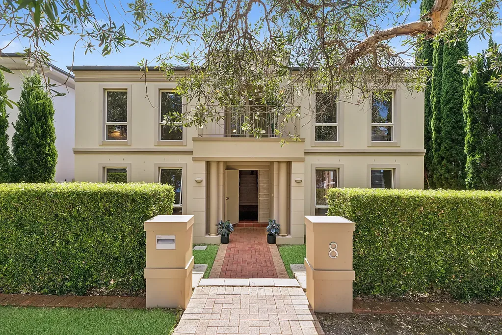 8 Medora Street, Breakfast Point, NSW 2137