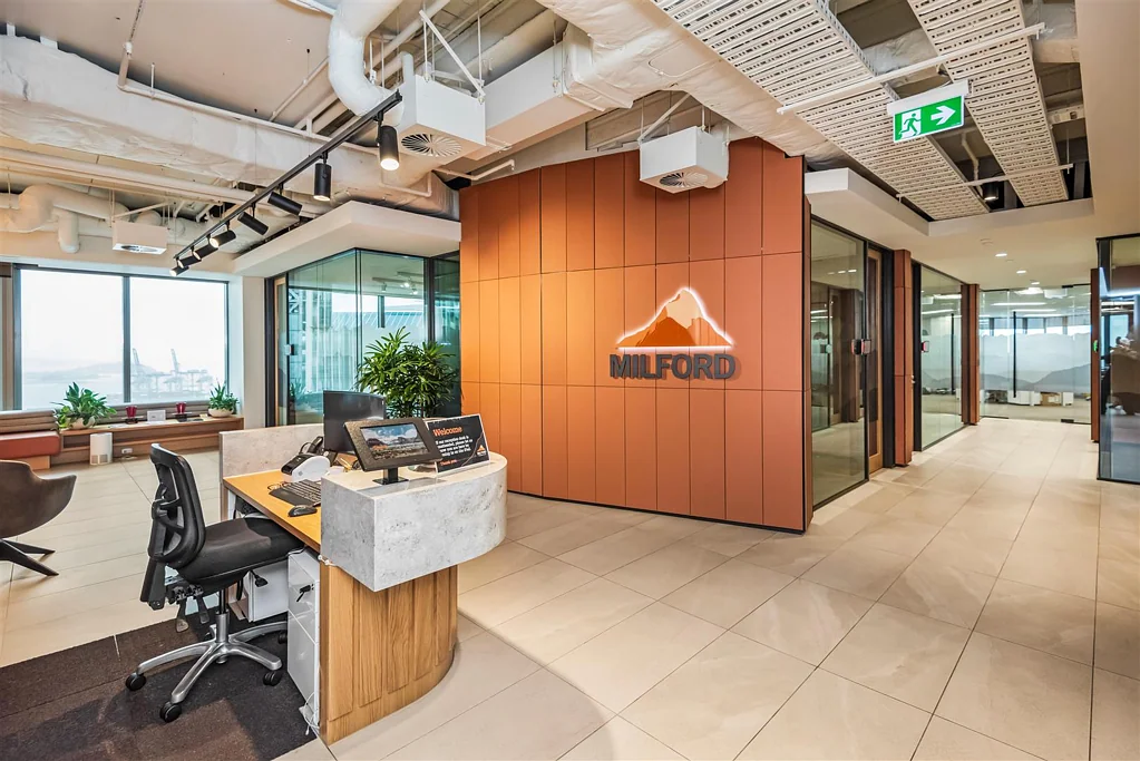 Auckland Central CBRE - Premium Sub-Lease