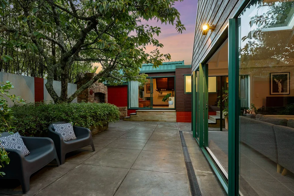 Te Atatu South 5房  Home & Studio, Zen-Inspired Sanctuary