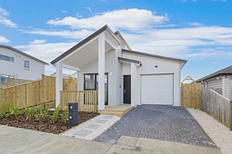 9A Enchantment Lane, Drury