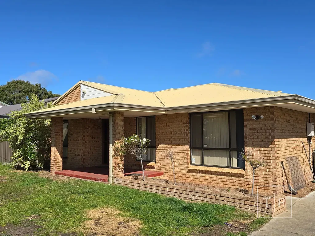 SPACIOUS HOME WITH VERSATILE LAYOUT