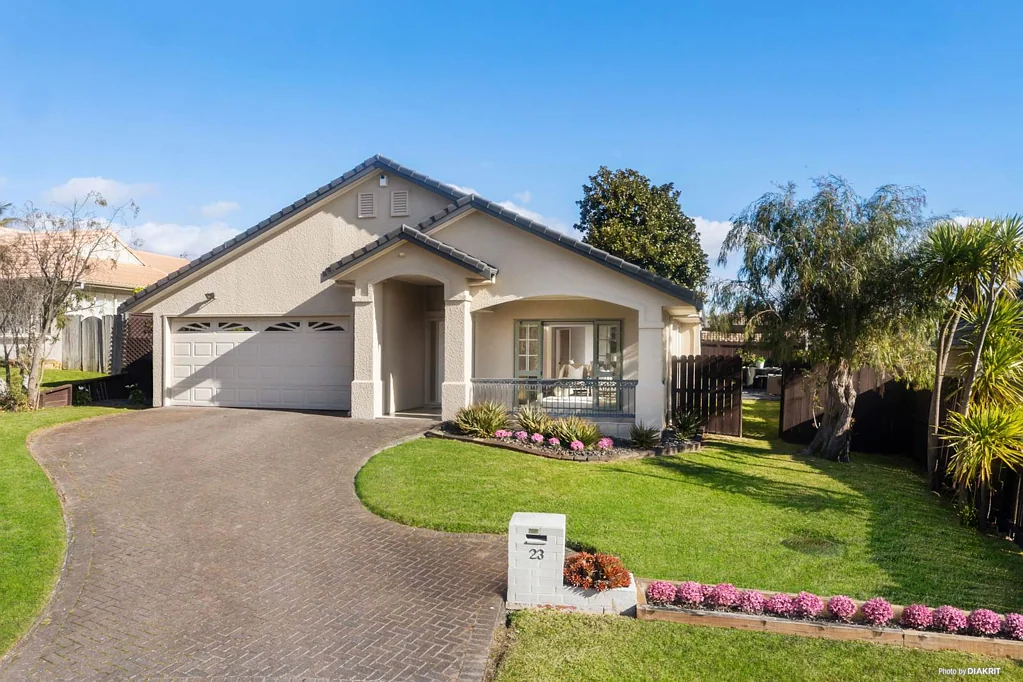 Northpark 4Moenga Modern Spacious Family Living – Top Location!