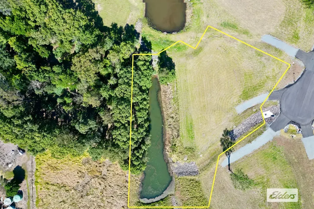Nahrunda OAKRIDGE ESTATE! 1.6 acres!