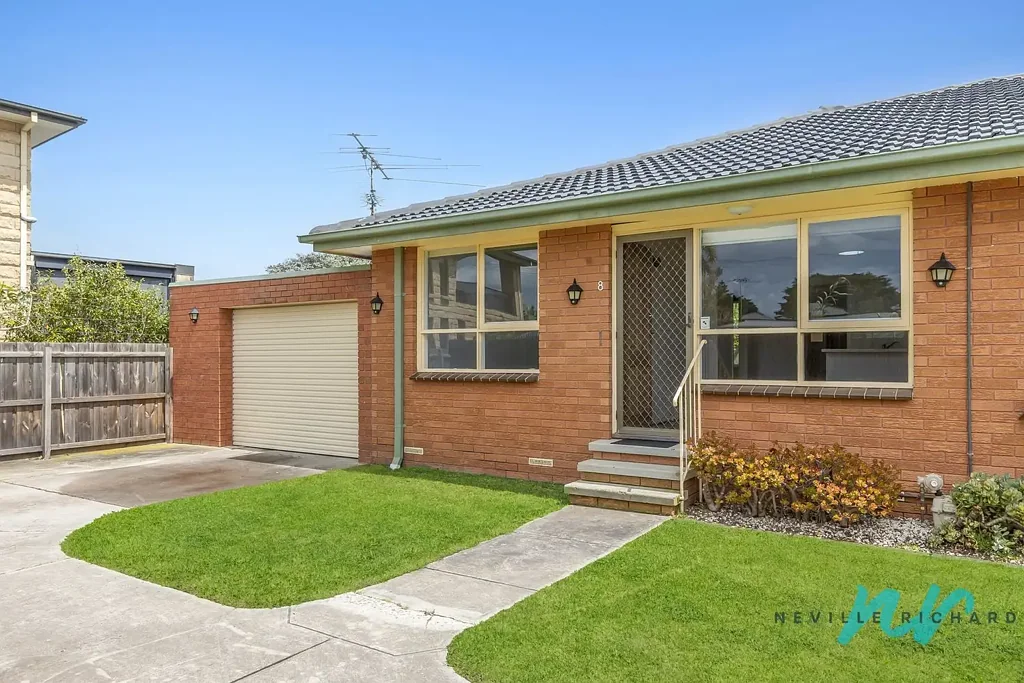 St Leonards 2ਬੈੱਡਰੂਮ Stylish & Central Unit – Unbeatable Value by the Bay!