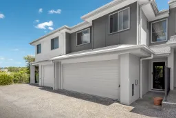 9/23 Garden Road, Coomera