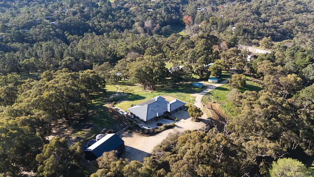 Mylor 9 Slaapkamer Three Spectacular Historical & Contemporary Dwellings On Private Mylor Acreage!