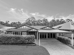 122 Willowtree Drive, Flinders View