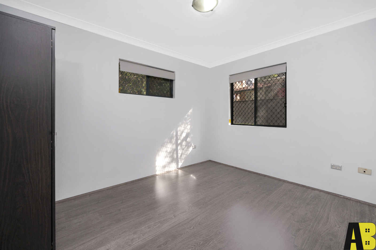 UNIT 6 10-12 DALLEY ST, HARRIS PARK NSW 2150, 0 ห้องนอน, 0 ห้องน้ำ, Unit