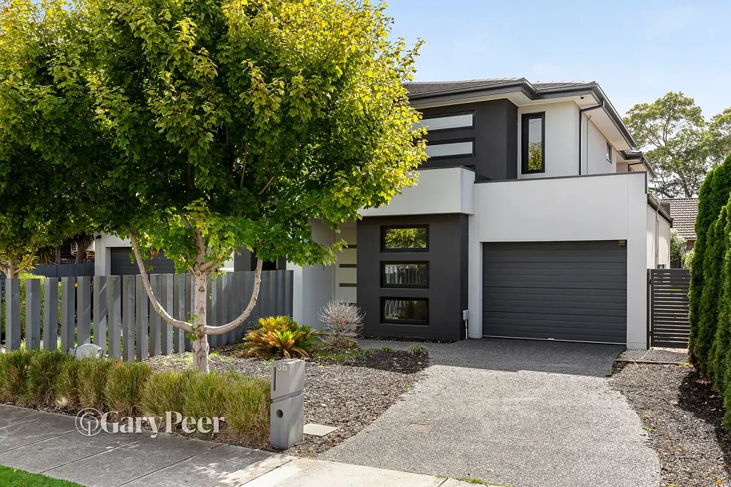 Caulfield 4ห้องนอน Contemporary comfort in a desirable locale