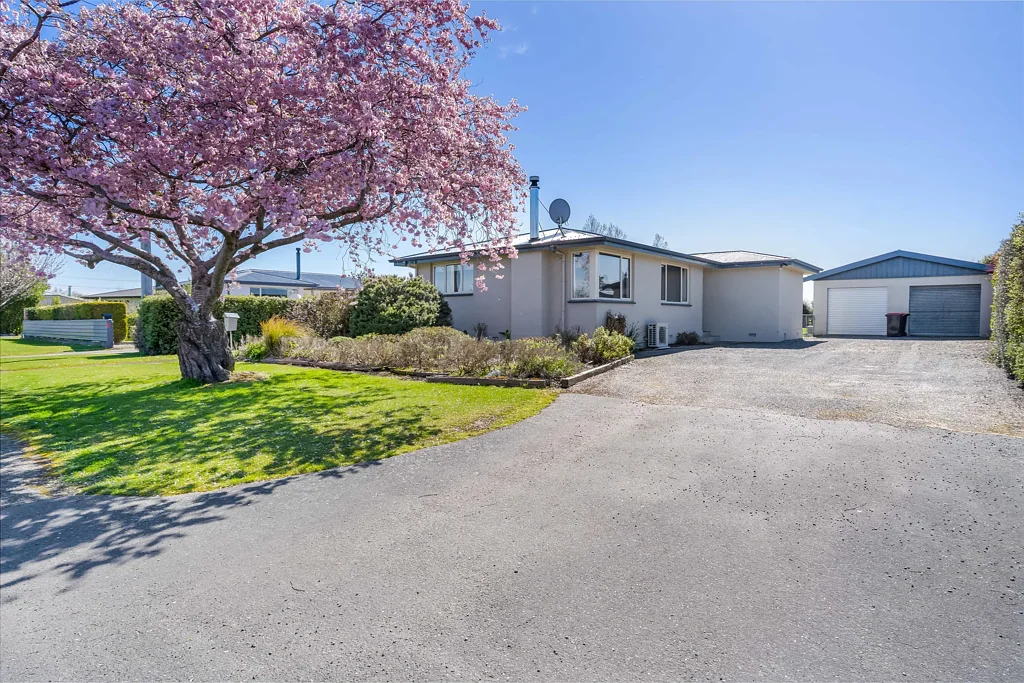 Winton 3 Bedroom A smart start