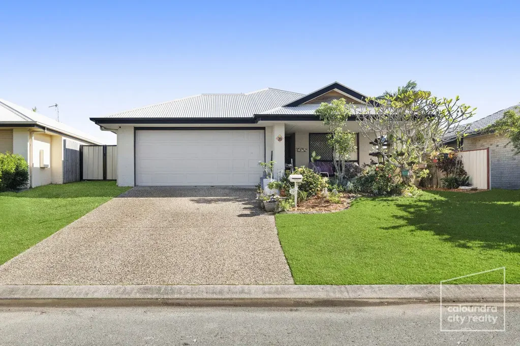 Caloundra West 4Zimmer Single Level Family Retreat – 10 Minutes to the Beach!