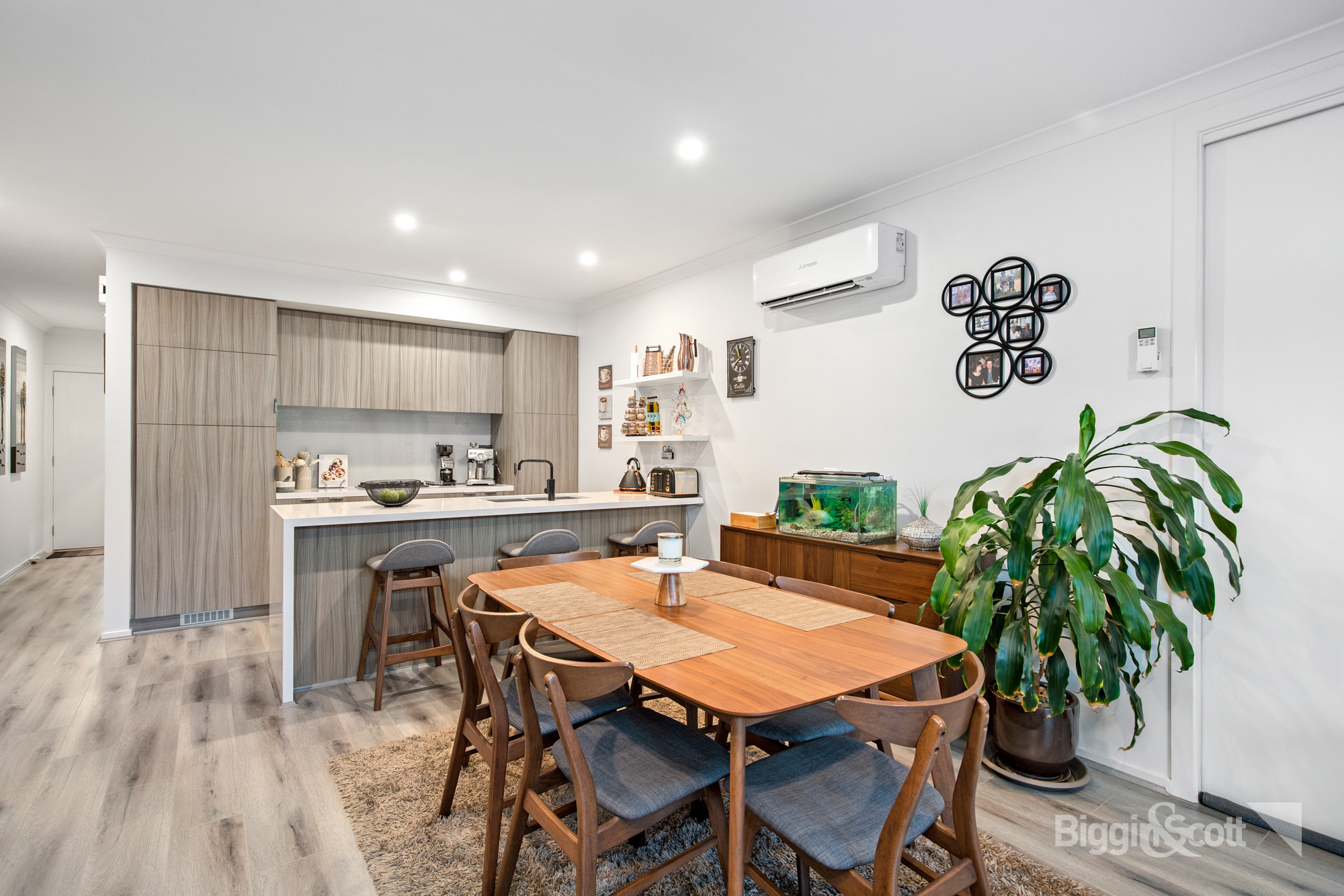 22 GEORGE ST, MAIDSTONE VIC 3012, 0房, 0浴, Townhouse