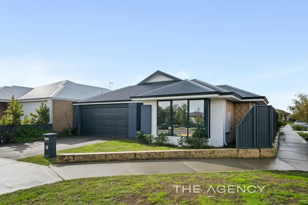 Parkside Family Home with Modern Comfort and Low-Maintenance Living!!