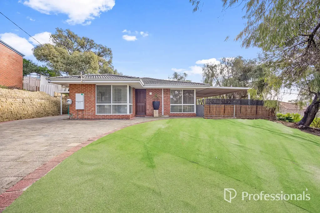 4 Lucien Place, Australind, WA 6233