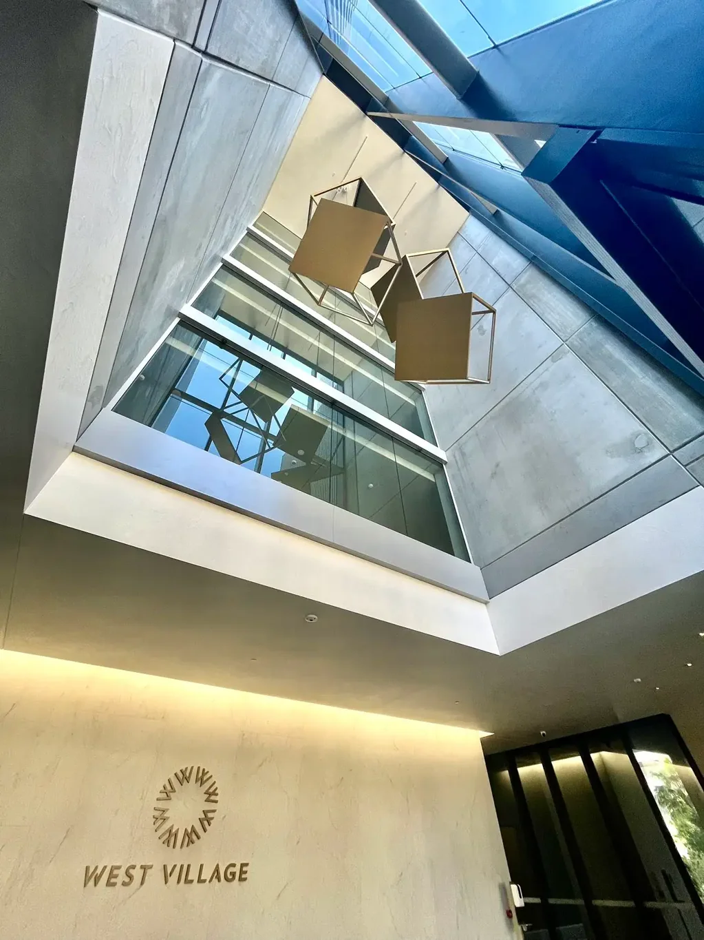 Brand New Floor! Luxury | Modern | Convenient | One Bedder + Study in the heart of Parramatta