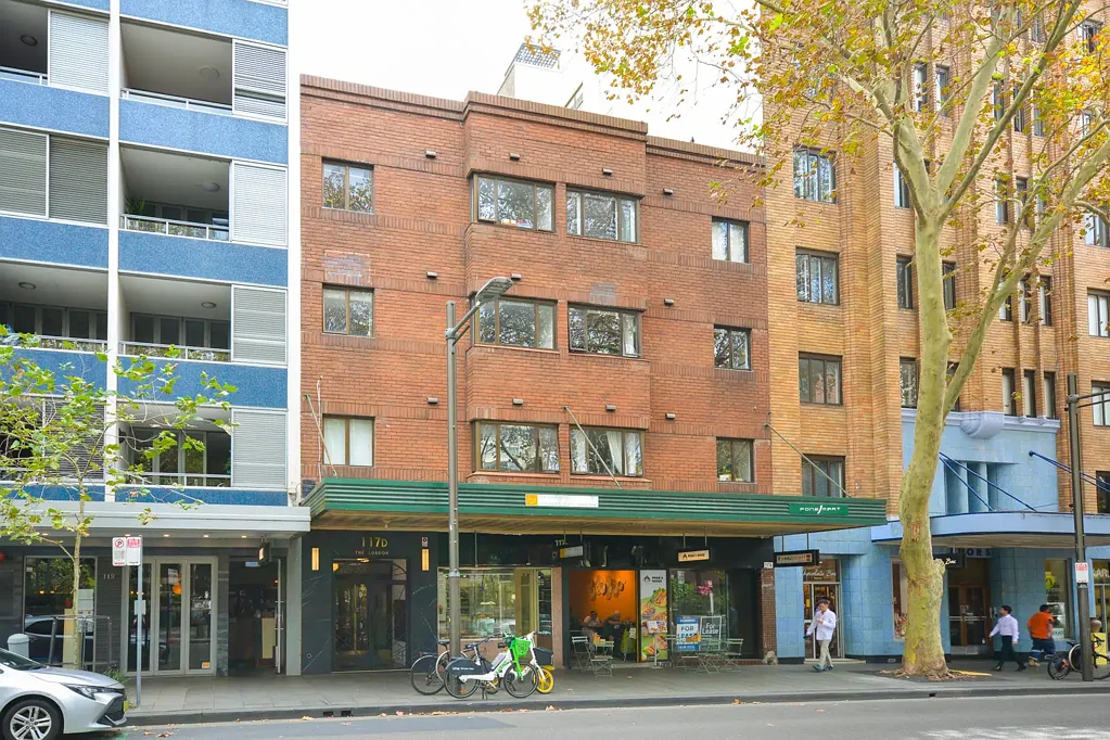 Potts Point  Prime Location Potts Point Studio in a Revitalised Art‑Deco Icon