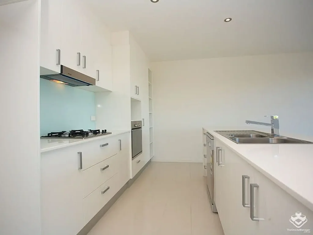 3 Bed 2 Bath 2 Parking - Lifestyle & Convenience at Its Best!