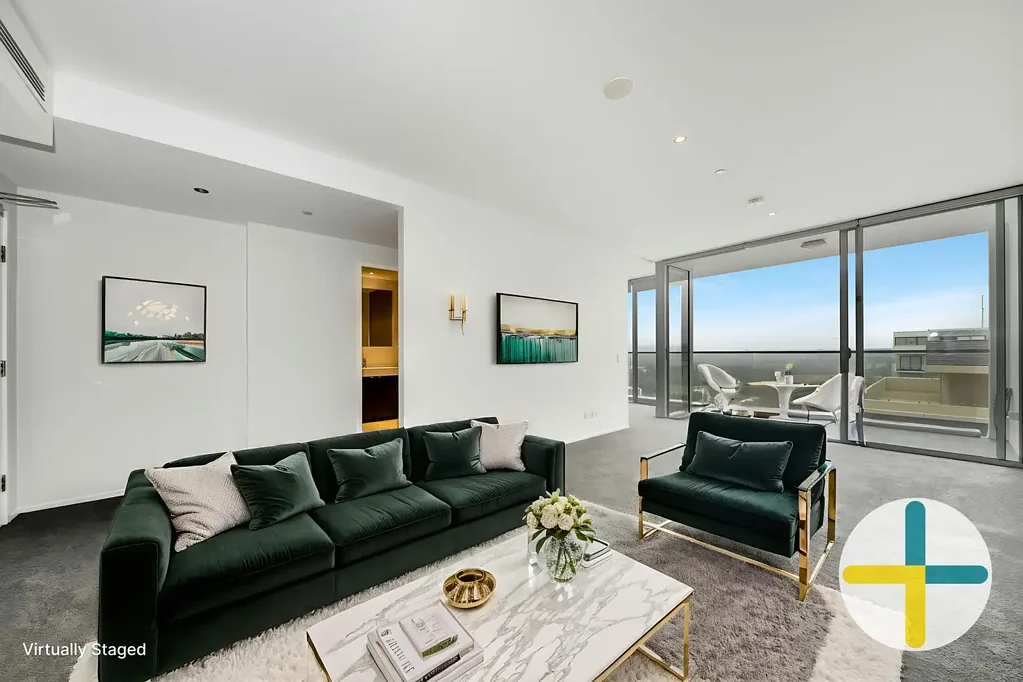 Contemporary, Bright and Convenient!