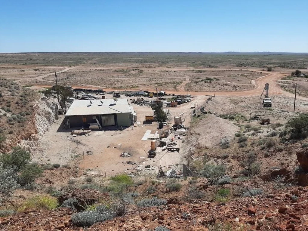 Coober Pedy 2 Bedroom 2 BEDROOM HOME ON LARGE ALLOTMENT