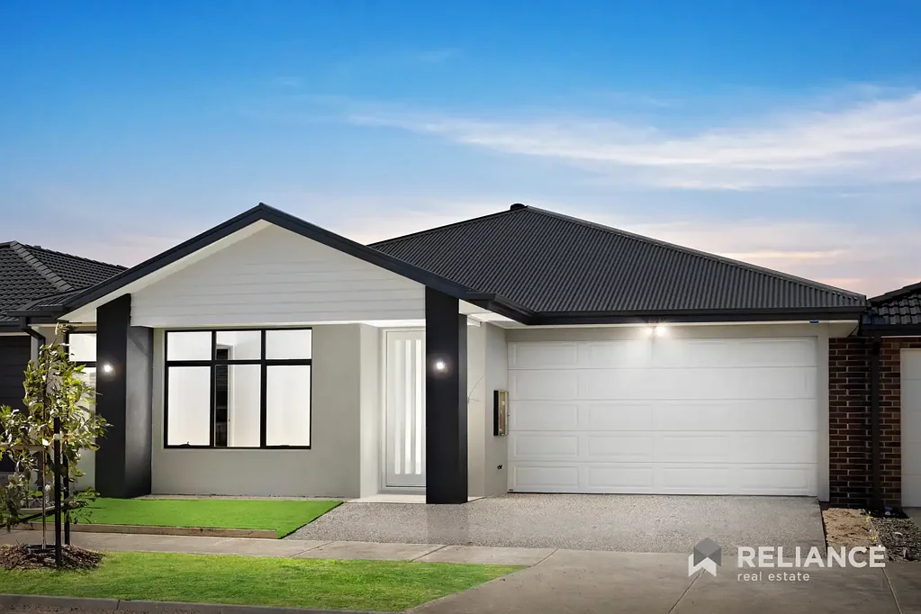 Tarneit 4房 全新住宅，带佣人厨房 | 2个起居空间 | 印花税减免 BRAND NEW HOME WITH BUTLERS' PANTRY | 2 LIVINGS | STAMP DUTY SAVINGS