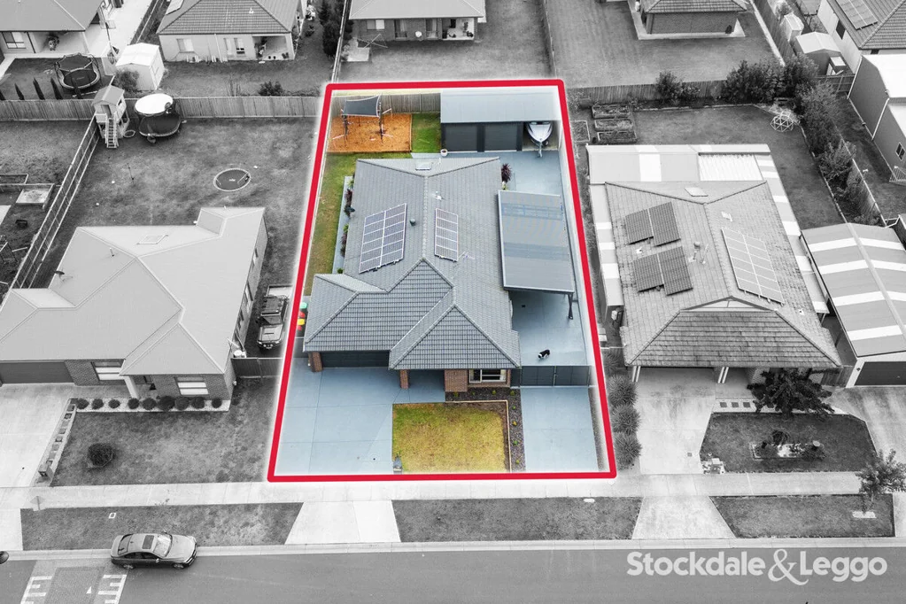 8 Brampton Avenue, Morwell, VIC 3840