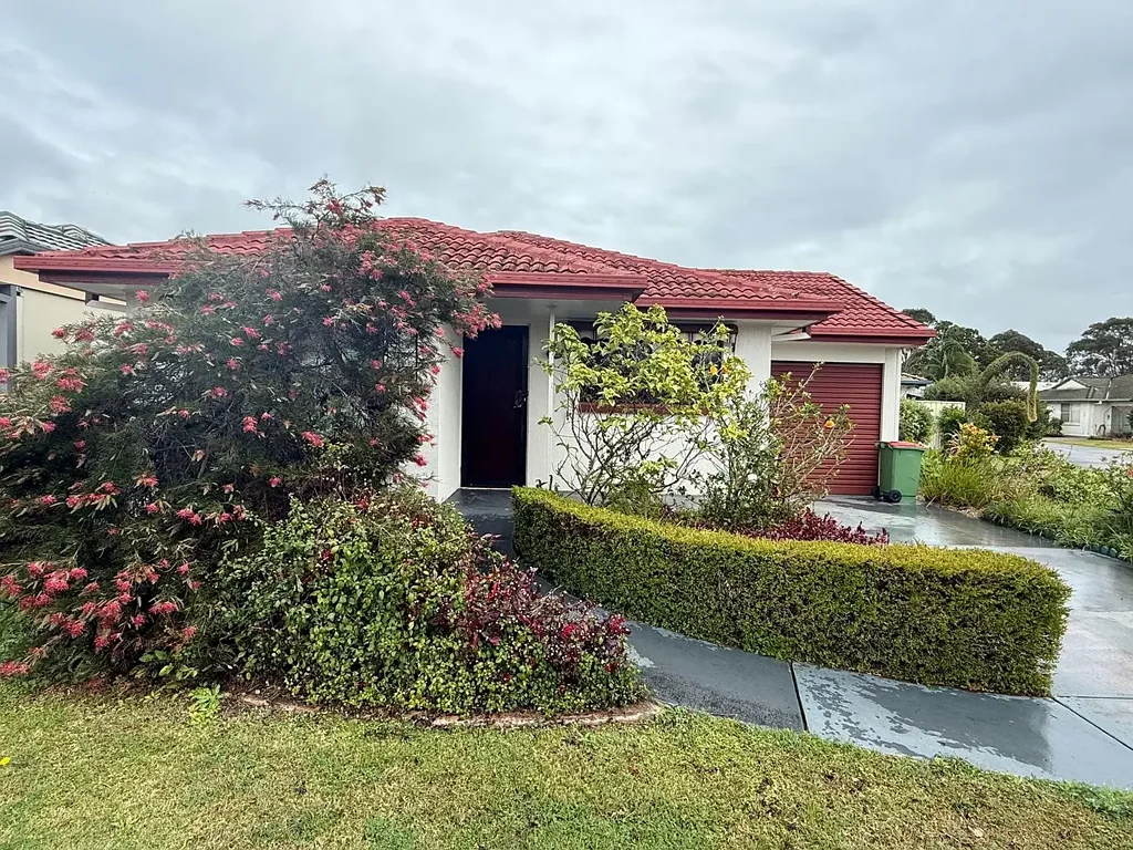 Bethania 2 Bedroom Looking for a Fresh, Inviting Home in a quite position in an Over 50's complex?