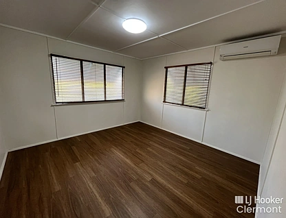 64 Daintree Street, Clermont, QLD 4721, 2房, 1浴, House