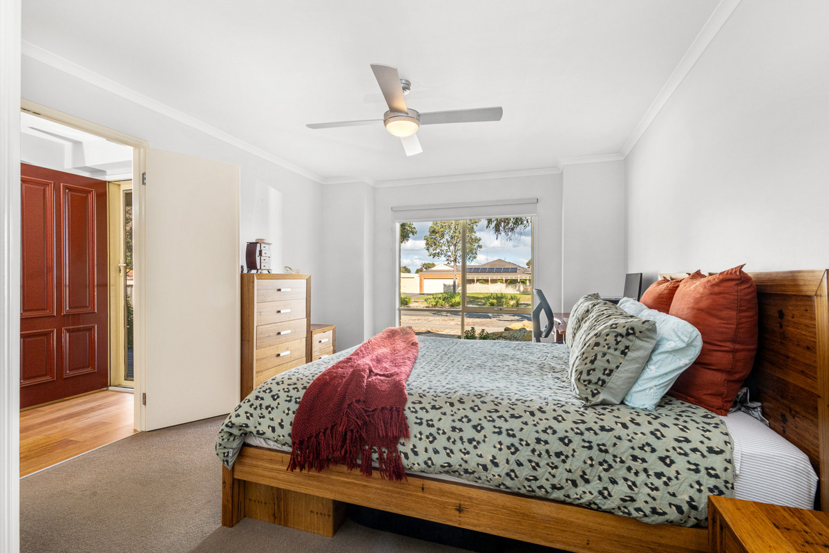 13 DALCRUIN DR, BANNOCKBURN VIC 3331, 0 Schlafzimmer, 0 Badezimmer, House