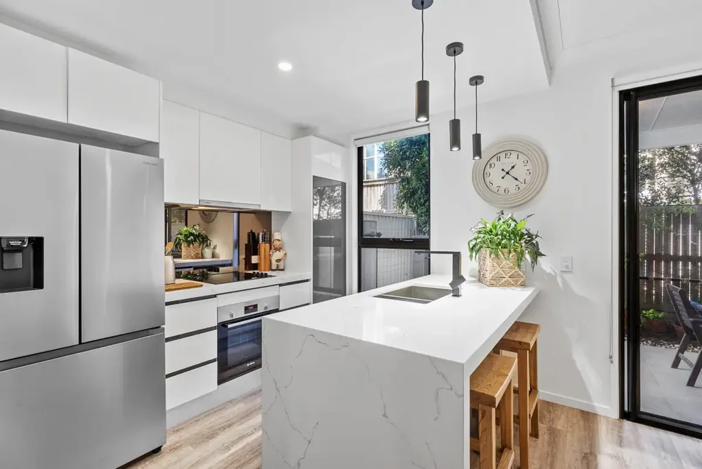 27/4A Hansford Road, Coombabah, QLD 4216