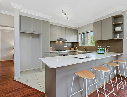 17/10-12 Grantham Street, Burwood, Inner West, 2 कमरे, 2 बाथरूम, Apartment