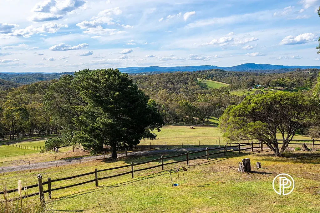 225 Red Shirt Gully Road, Panton Hill, VIC 3759