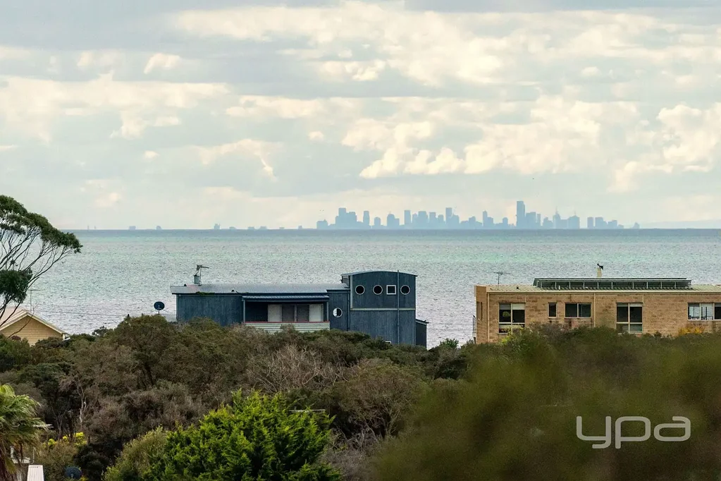 Rye 3房  Coastal Living in the Heart of Tyrone Foreshore