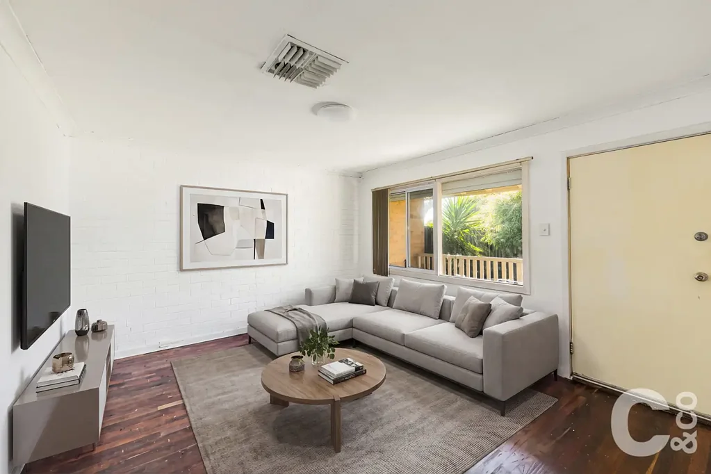 3x1 Home In Orelia