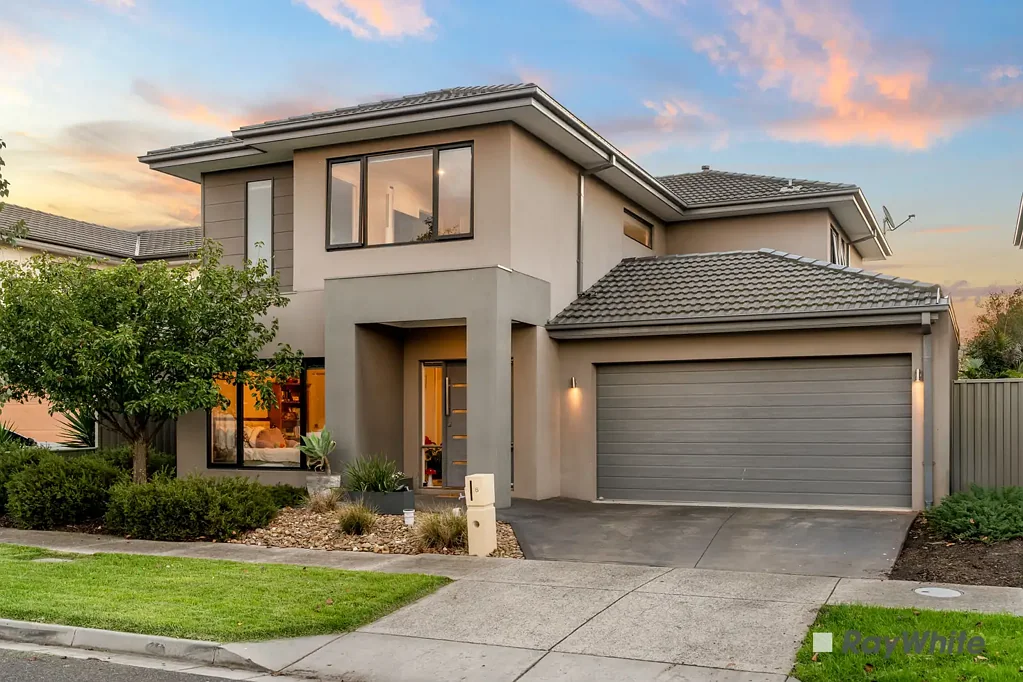 Cranbourne East 5Kwarto Luxury, Space & Style in a Sought-After Family Pocket