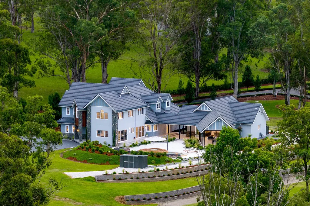 Cobbitty 12 Bedroom Architecturally designed masterpiece nestled in picturesque setting