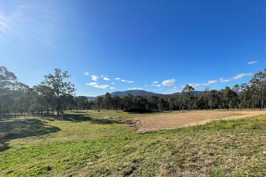 Muswellbrook Nearly 3 Acres of Country Lifestyle Living!